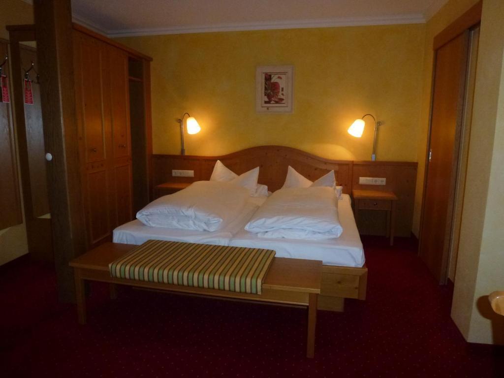 Gasthof Hotel Reif Königstein in der Oberpfalz Extérieur photo